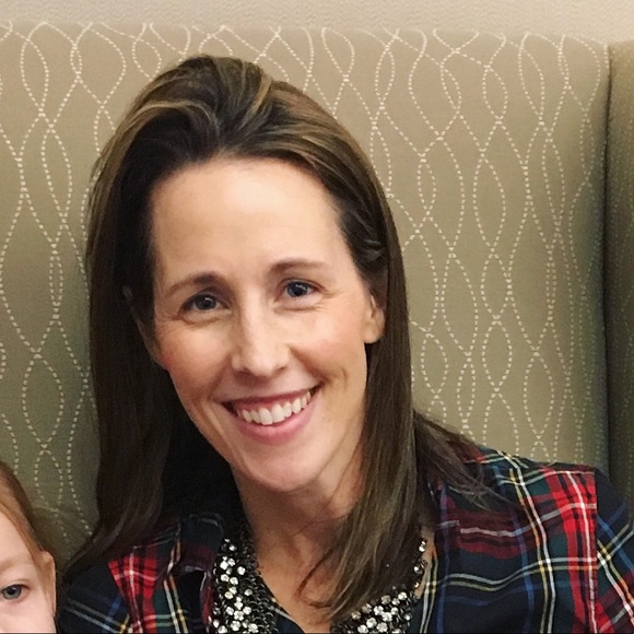 Meet your Posher, Carly - Picture 1 of 1